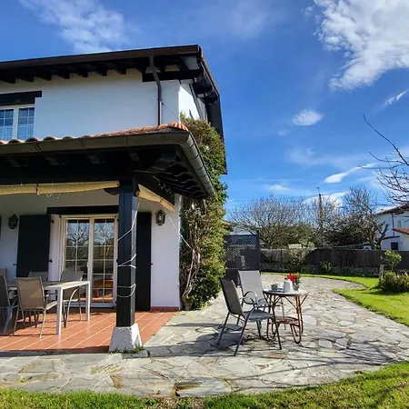 Holiday home Casa Oceano Con Jardin En Noja, Isla,
