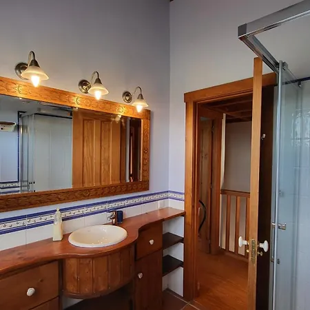 Casa Oceano Con Jardin En Noja, Isla, Dom wakacyjny Arnuero