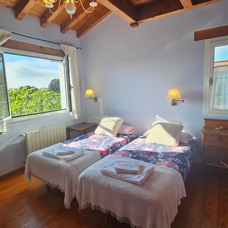 Casa Oceano Con Jardin En Noja, Isla, Σπίτι διακοπών Arnuero