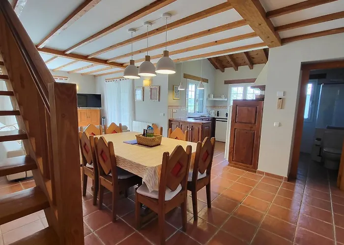 בית נופש Casa Oceano Con Jardin En Noja, Isla, ארנוארו